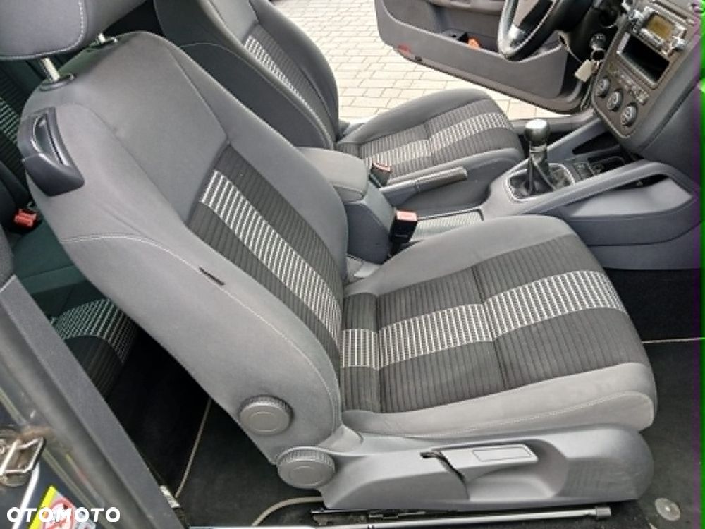 Volkswagen Golf 1.4 United - 8