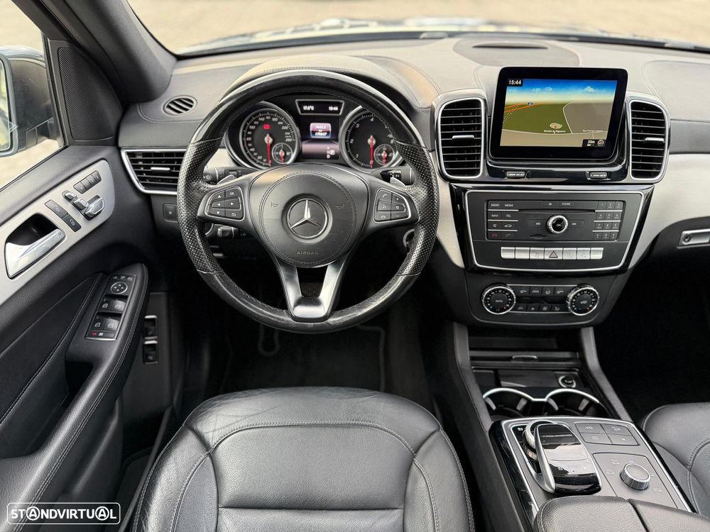Mercedes-Benz GLS 350 d 4-Matic - 13