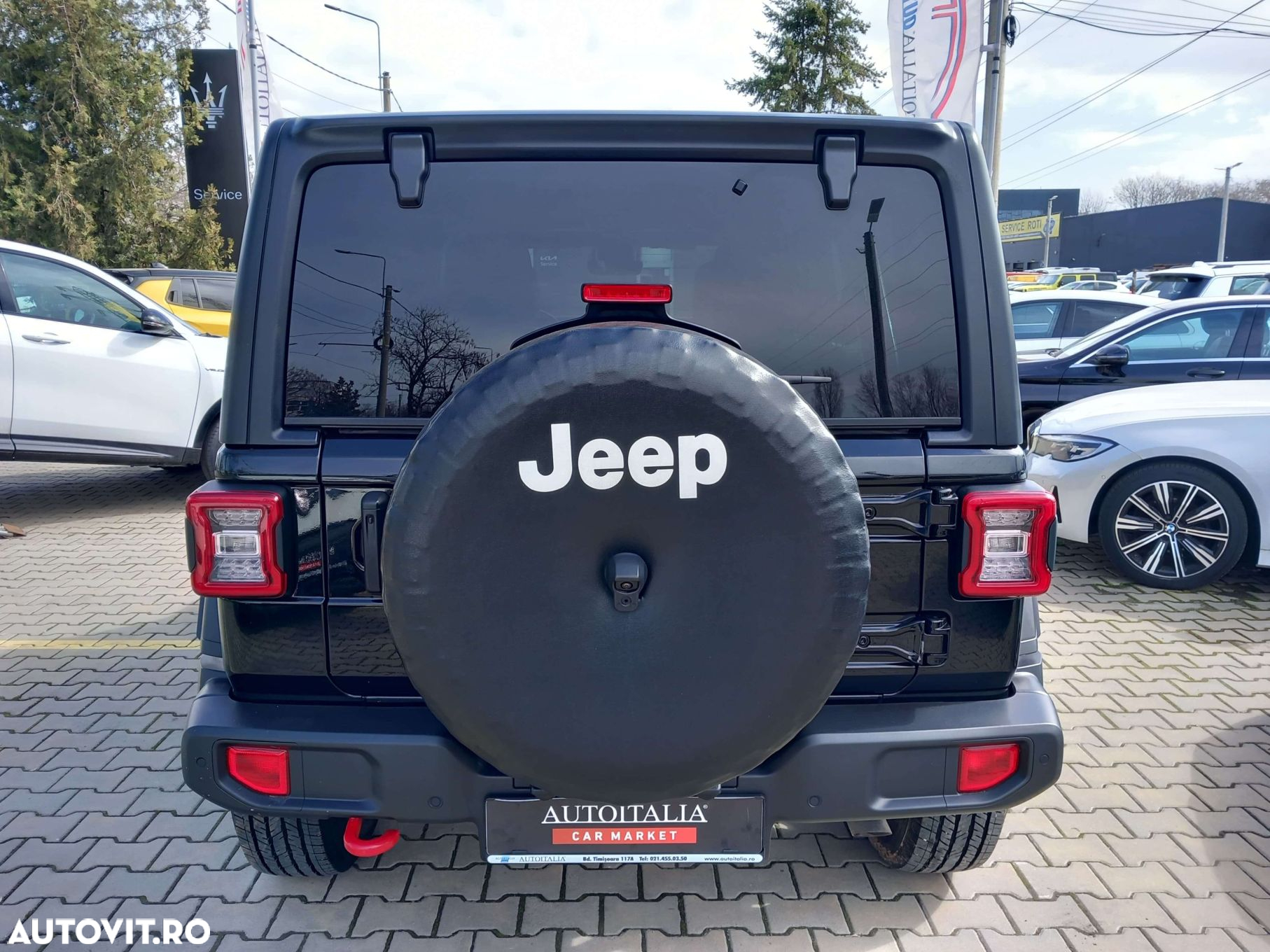 Jeep Wrangler - 6