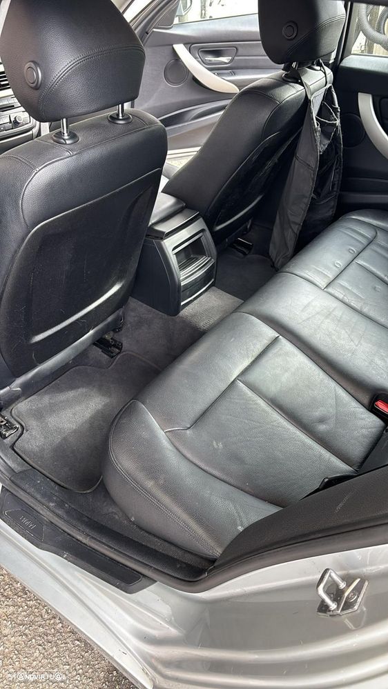 BMW 318 d Touring - 9