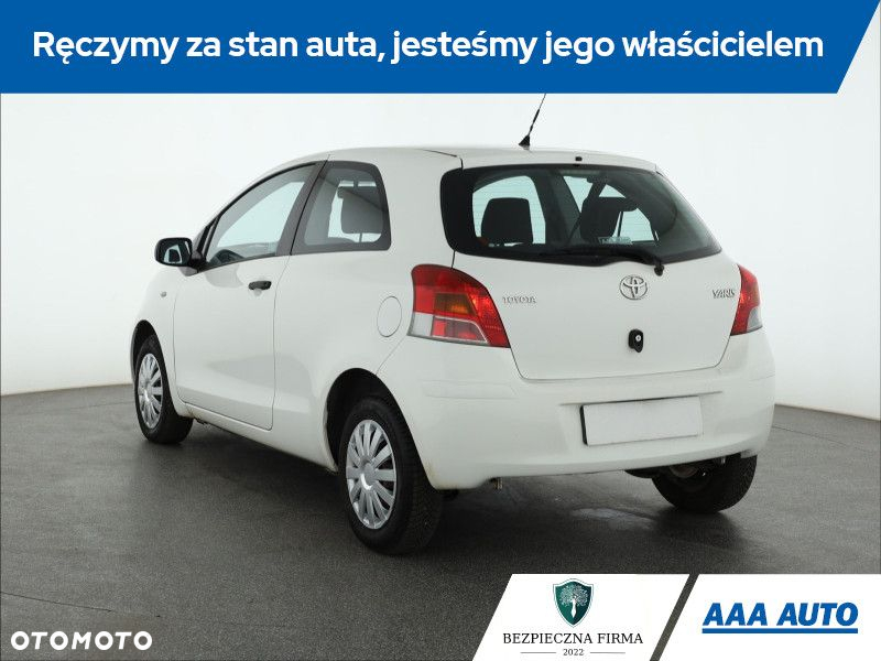 Toyota Yaris - 5