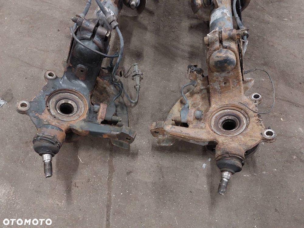 AMORTYZATOR SPRĘŻYNA ZWROTNICA LEWY PRAWY PRZÓD PEUGEOT 607 I 2.2 HDI - 6