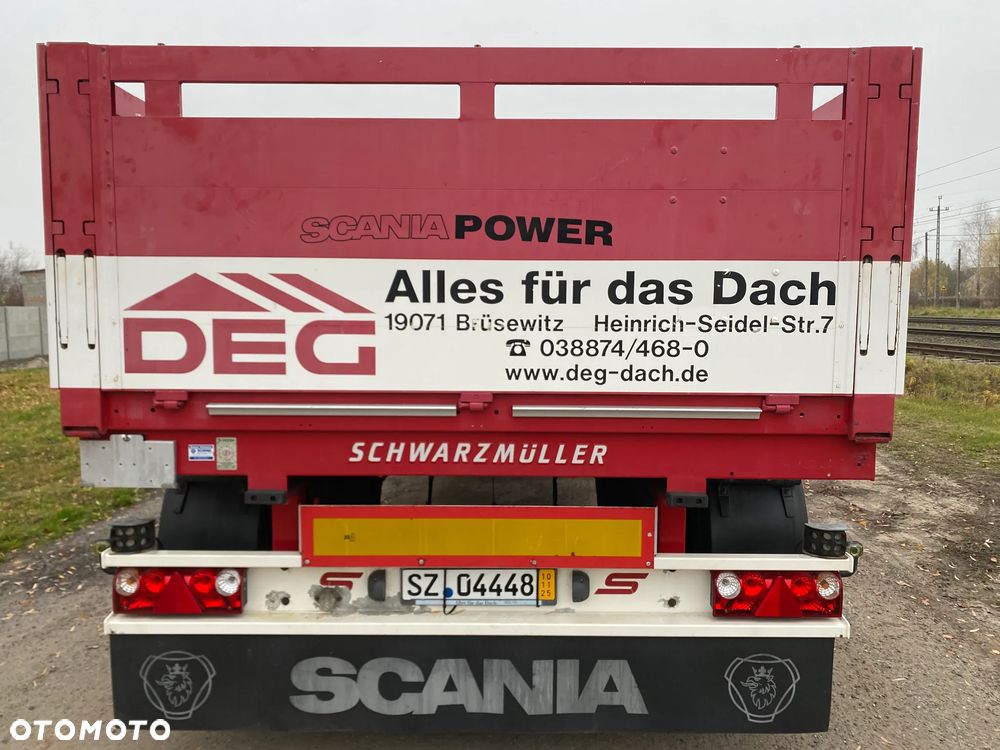 Schwarzmuller platforma z burtami - 3