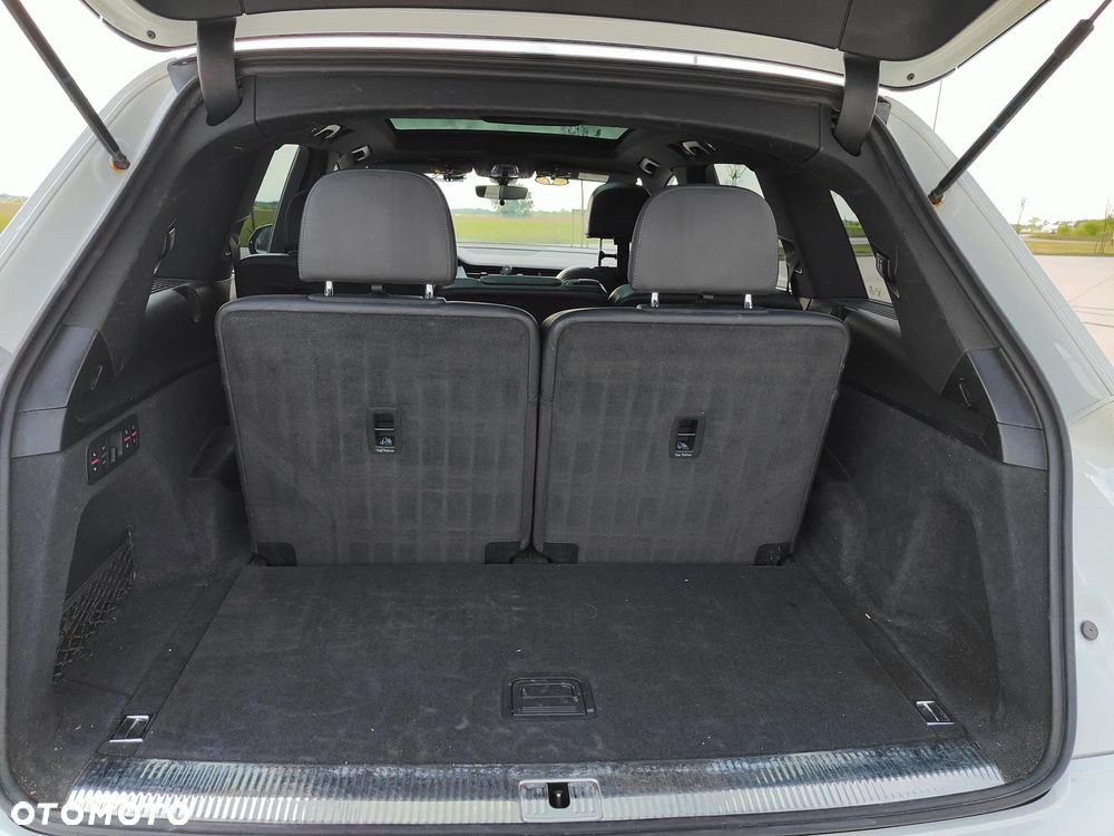 Audi Q7 3.0 TDI Quattro Tiptronic - 23