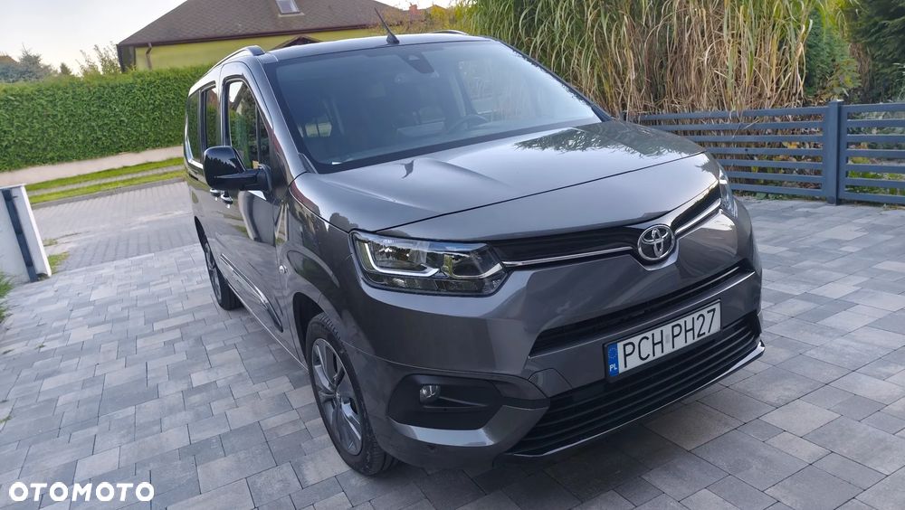 Toyota Proace City Verso 2024 photo 3