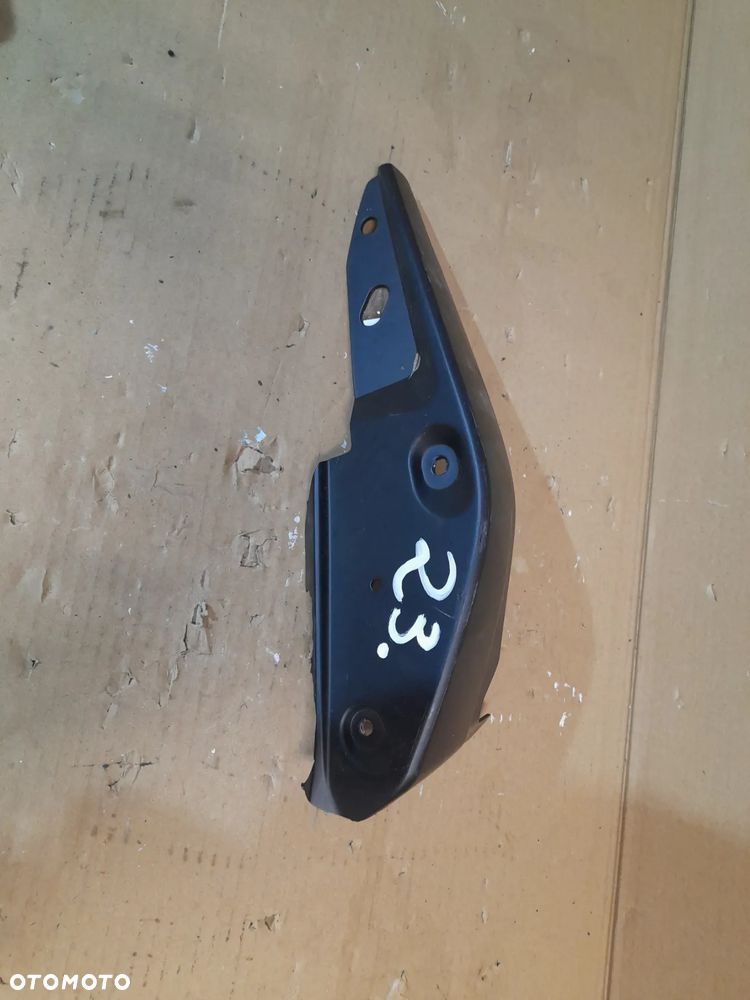 TRIUMPH SPEED TRIPLE 1050 osłona chłodnicy owiewka - 1