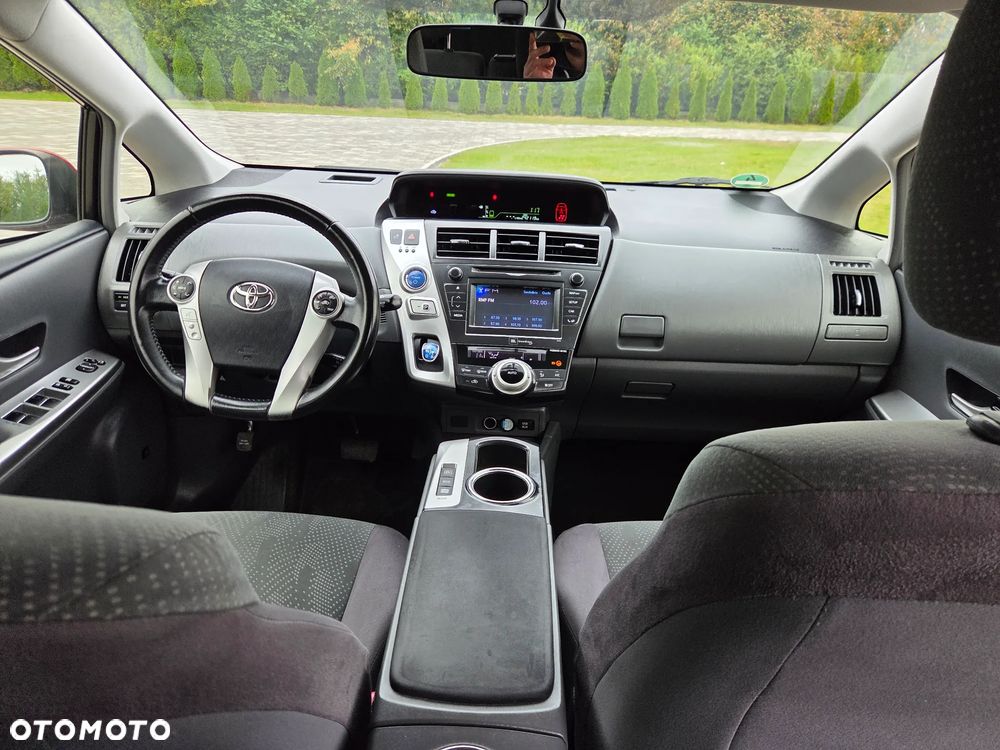 Toyota Prius+ (Hybrid) Executive - 28