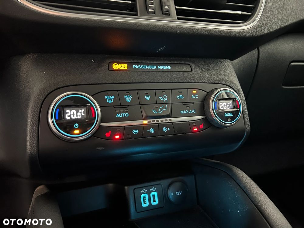 Ford Kuga 2.0 EcoBlue AWD Titanium X - 34