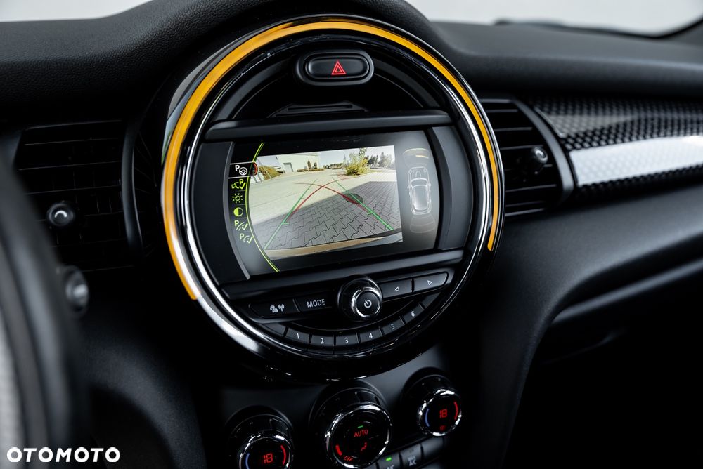 MINI Cooper S Sport-Aut - 27