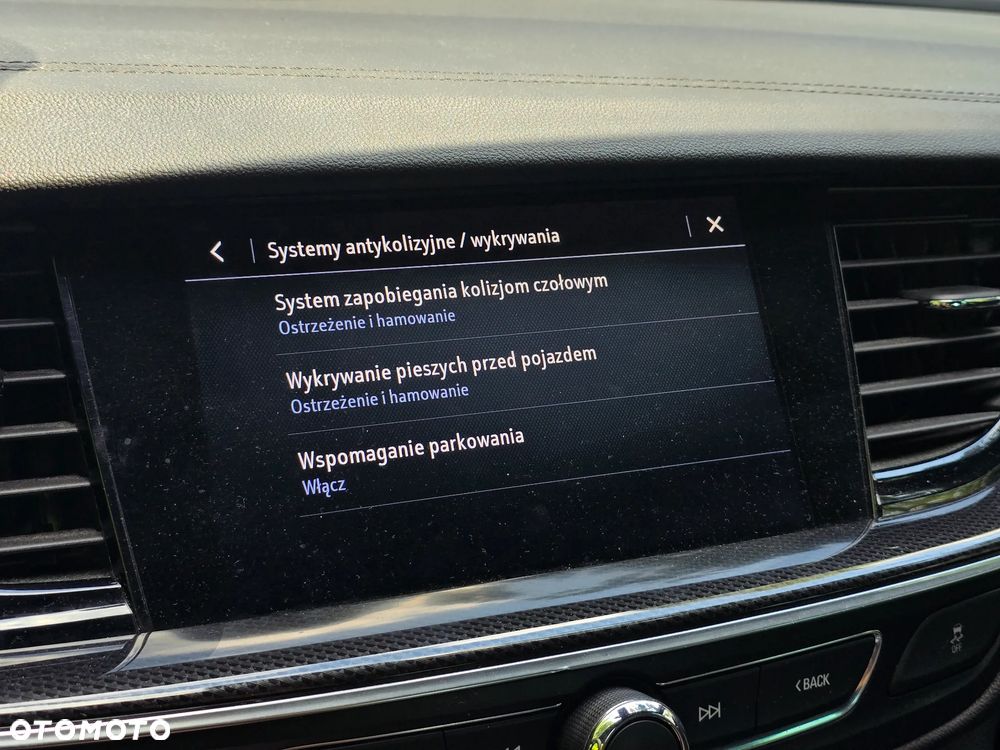 Opel Insignia 2.0 CDTI 4x4 GSi S&S - 33