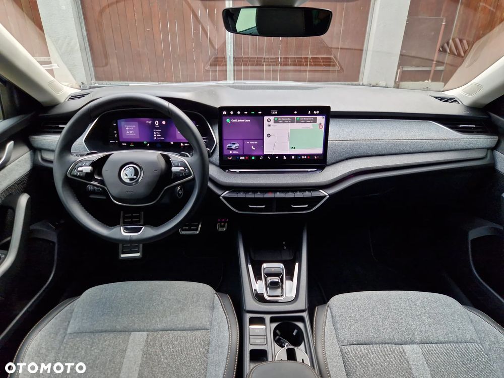 Skoda Octavia 1.5 TSI mHEV Drive Selection DSG - 11