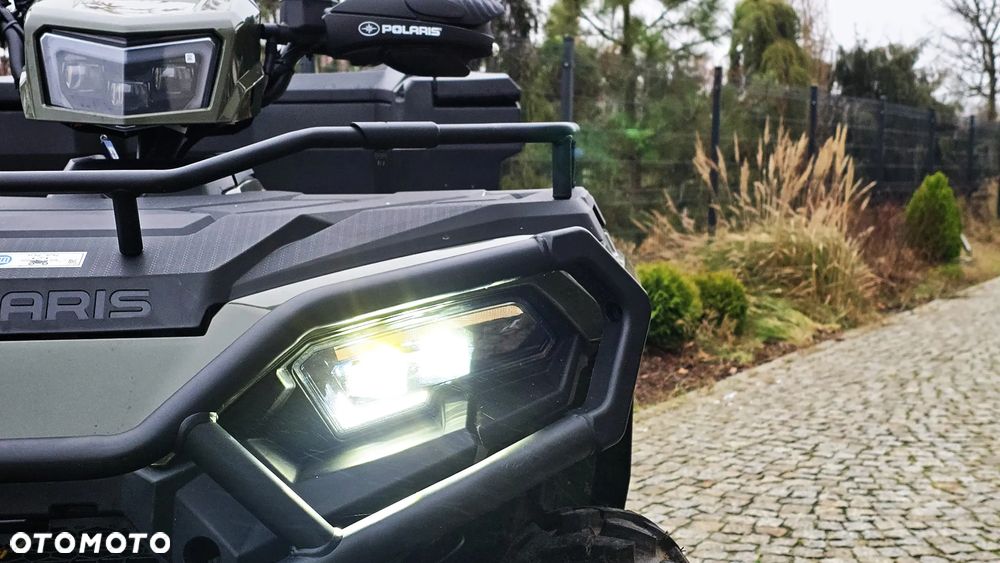Polaris Sportsman - 12