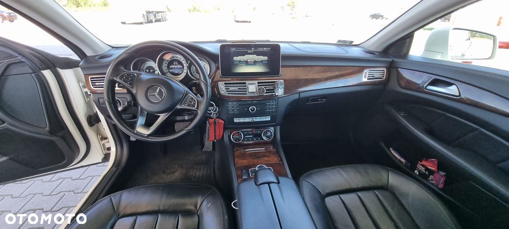 Mercedes-Benz CLS 350 d 4-Matic 9G-TRONIC - 35
