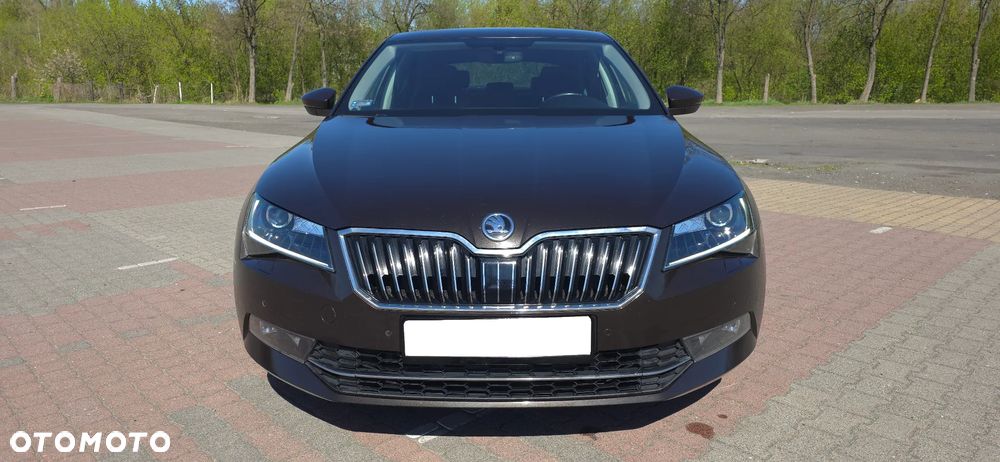 Skoda Superb 2.0 TSI Sportline DSG - 2
