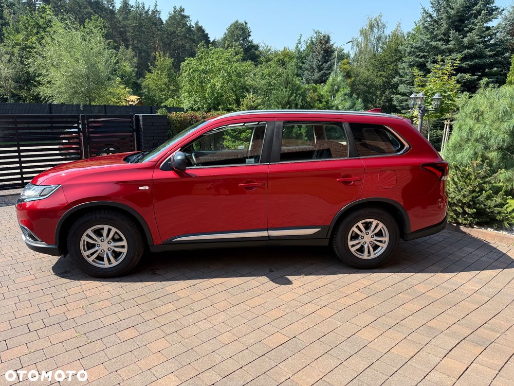Mitsubishi Outlander 2.0 Intense + 2WD - 5