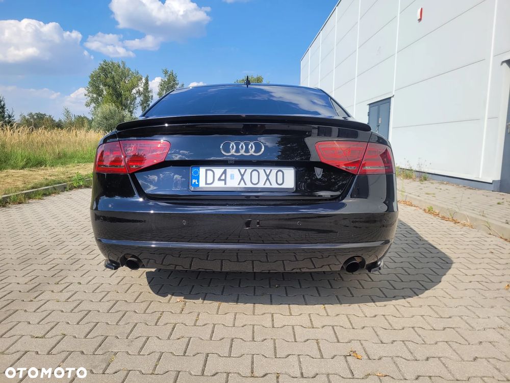 Audi A8 - 10