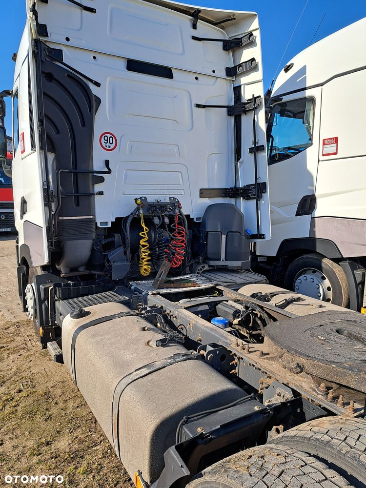 Renault Gama T520 i T480 Low deck - 13