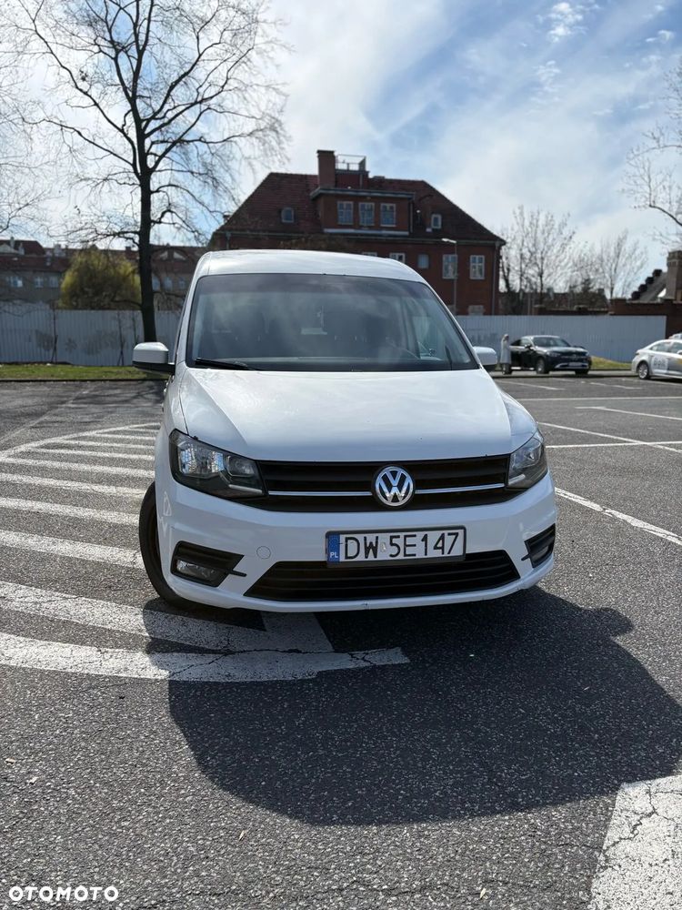 Volkswagen Caddy 2.0 TDI Comfortline - 6
