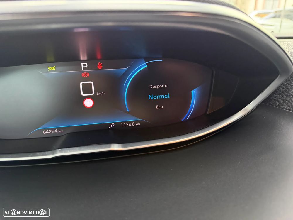 Peugeot 5008 1.5 BlueHDi Active Pack EAT8 - 27