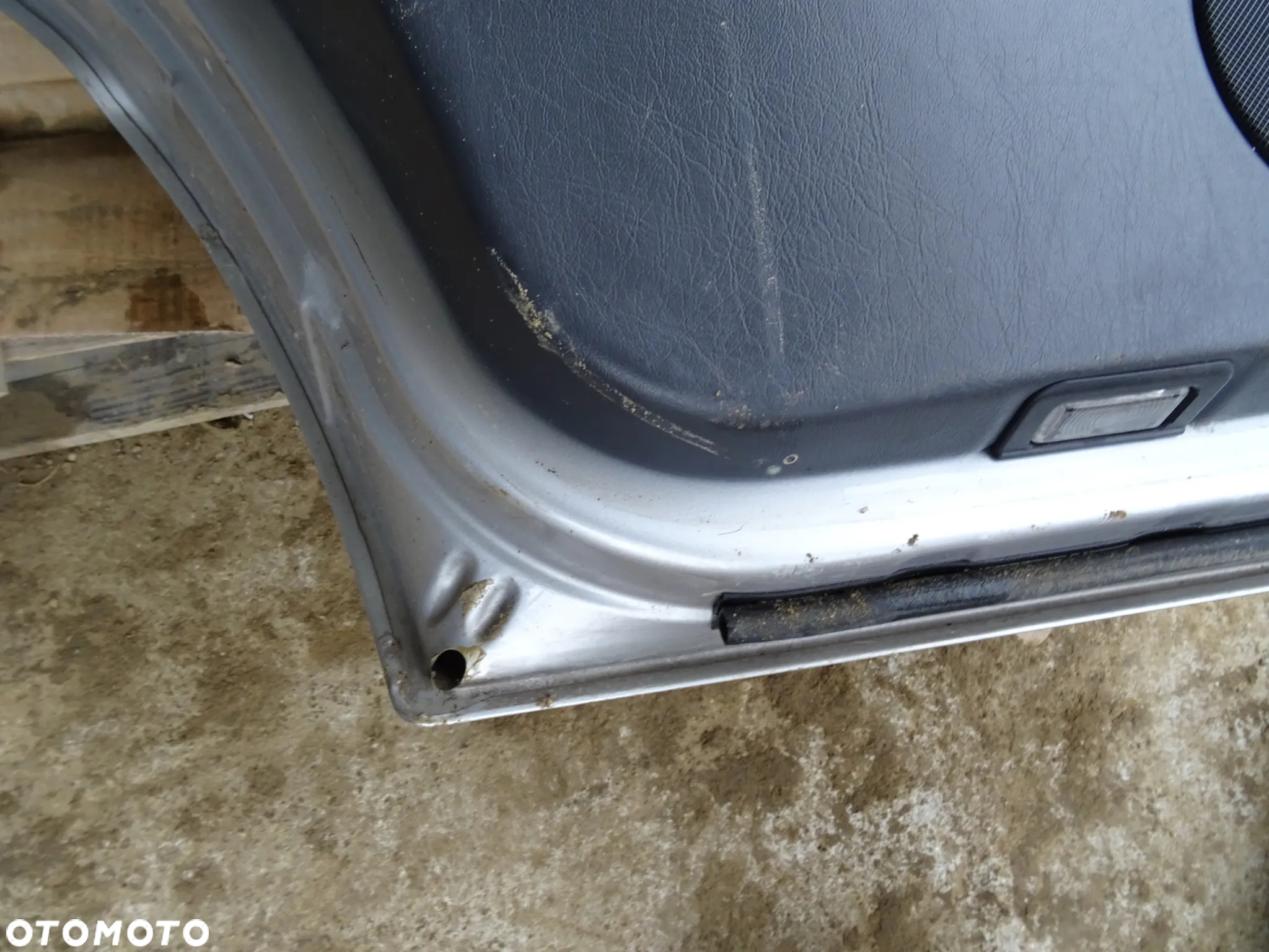 Drzwi Lewe Tył Mercedes ML W163 2000 744 (Gołe) - 14