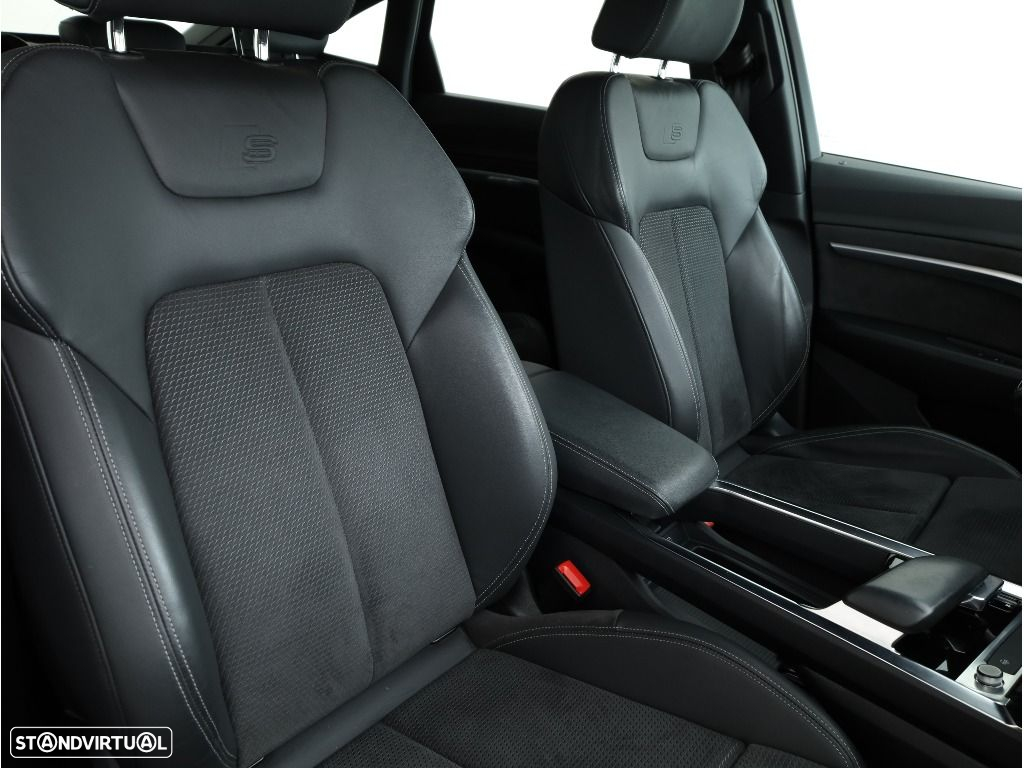 Audi e-tron Sportback 55 quattro S line - 27