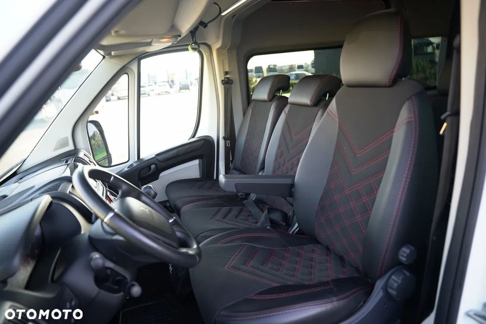 Peugeot BOXER /  9 OSOBOWY /  BLASZAK / FURGON / BOGATE WYPOSAŻENIE / - 22