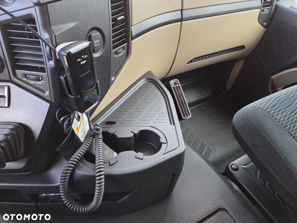 Mercedes-Benz Actros 2553 - 28