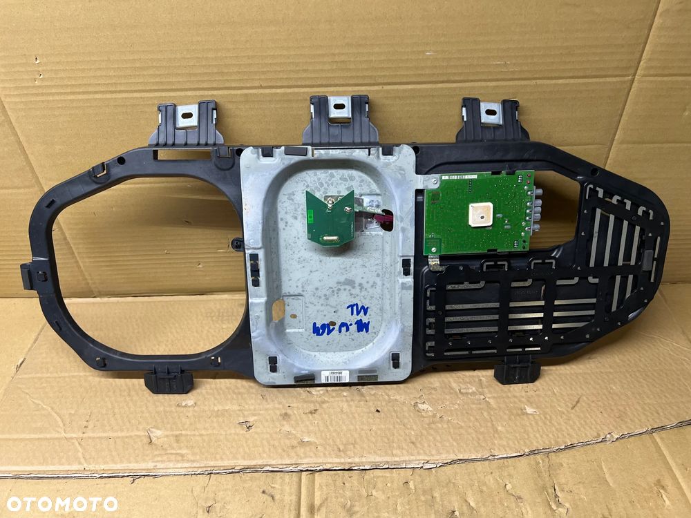 Wzmacniacz anteny moduł Mercedes ML W164 A2518202275 - 2