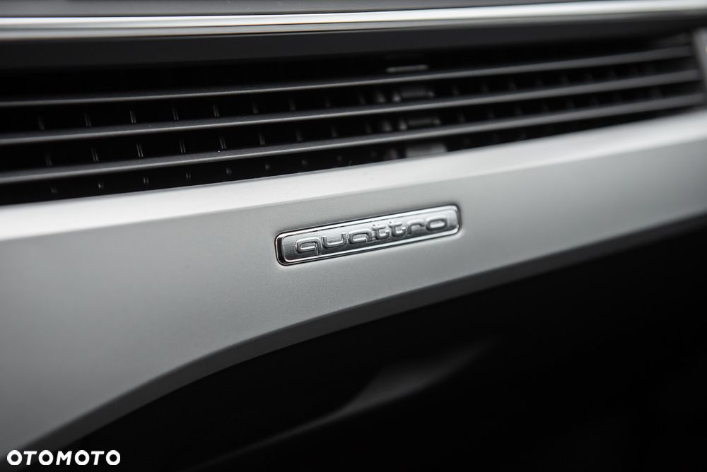 Audi A4 Avant - 27