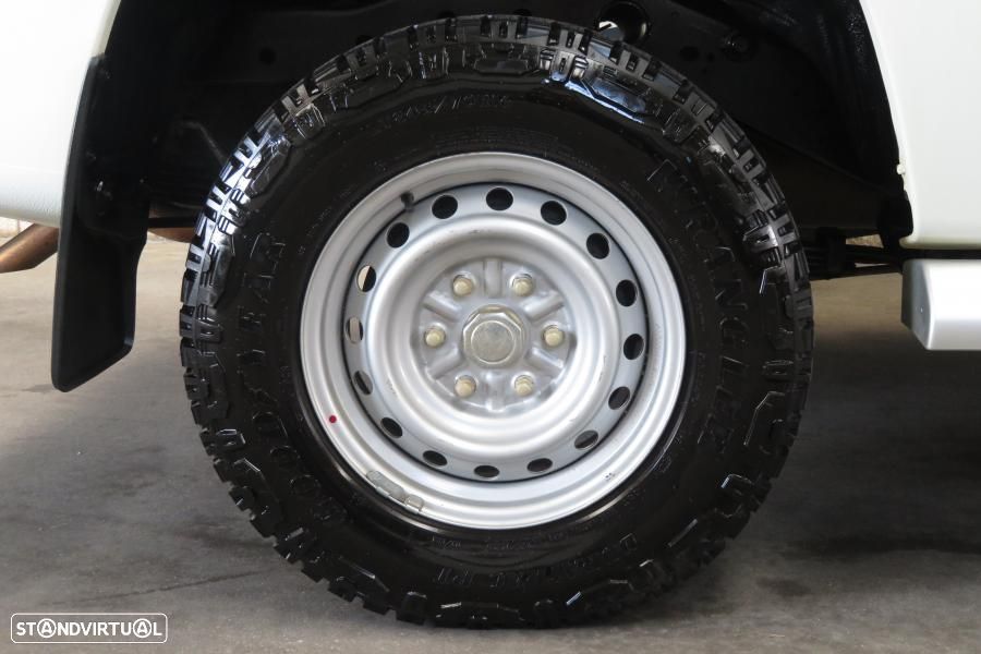 Mitsubishi L200 L200 2.3 DI-D Space Cab Campera 4WD - IVA DEDUTÍVEL - 25