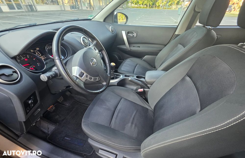 Nissan Qashqai 2.0 DCI DPF Tekna - 9