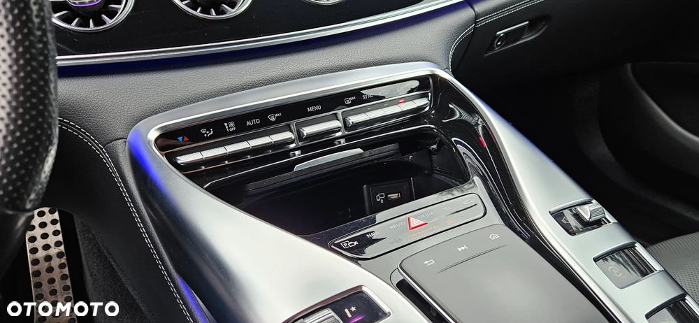 Mercedes-Benz AMG GT 43 4-Matic+ - 27