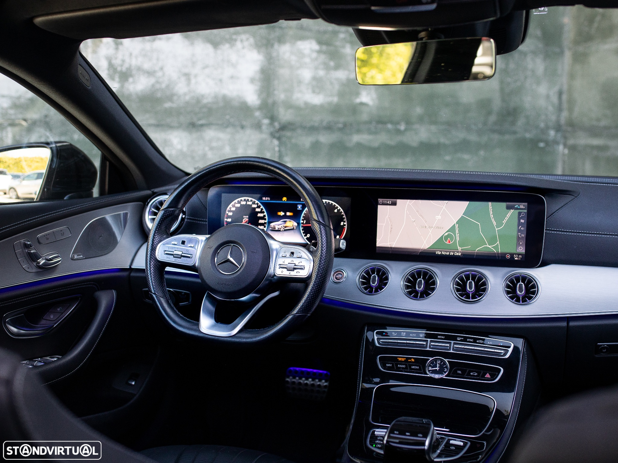 Mercedes-Benz CLS 300 d AMG Line - 32