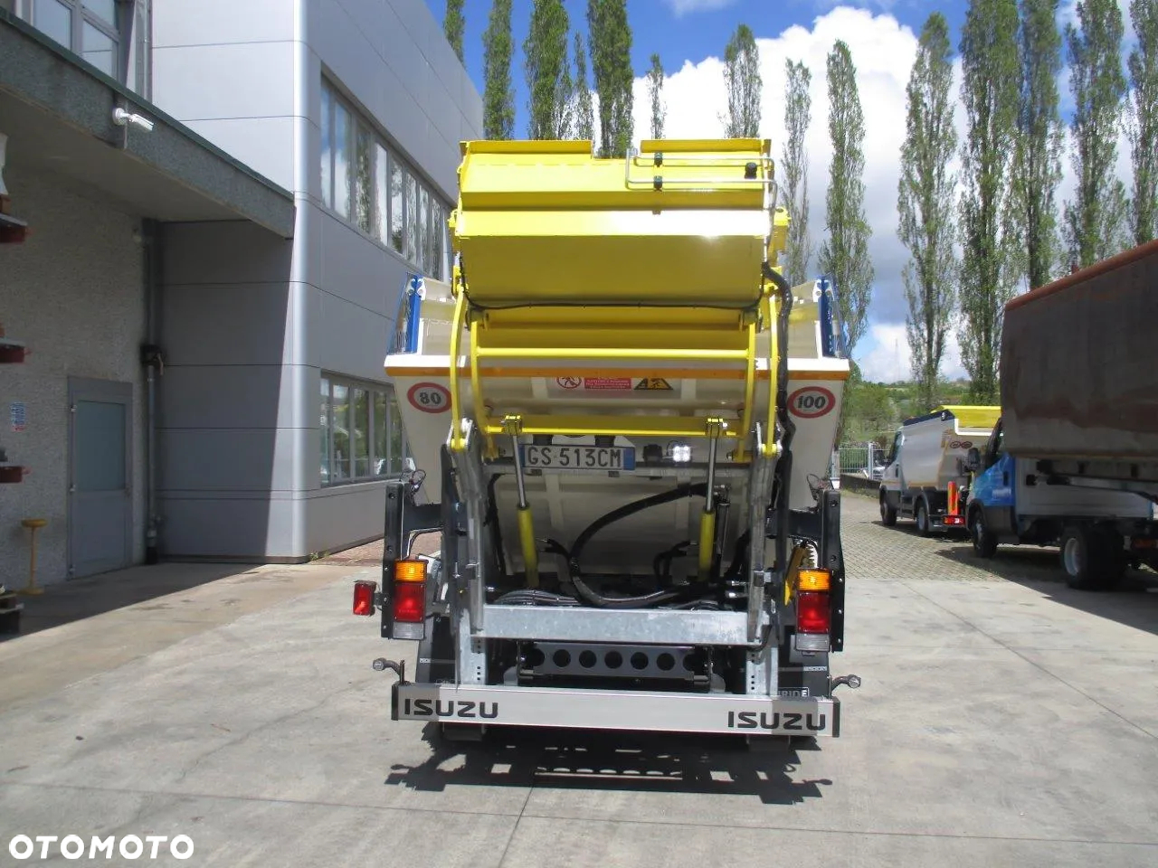 Isuzu p75 śmieciarka z nową zabudową IRIDE - 9