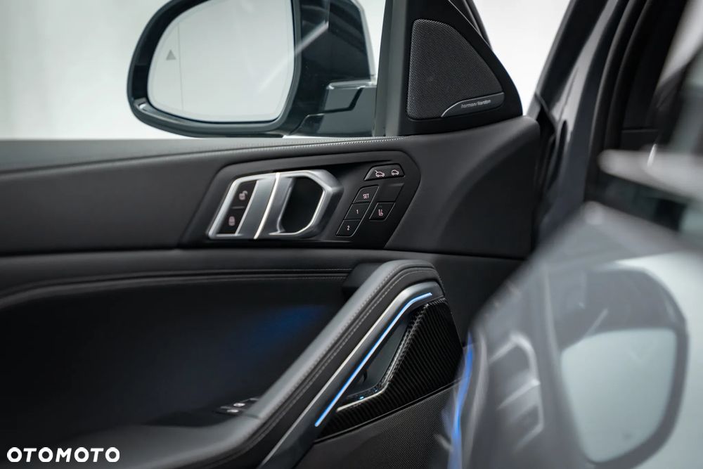 BMW X6 xDrive30d - 22