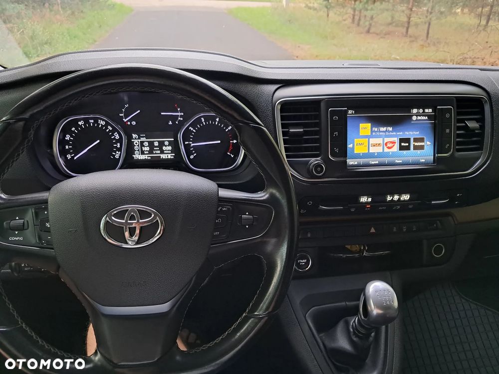 Toyota ProAce 1,5-l-D-4D L1 (8-Si.) Verso Family Comfort - 15