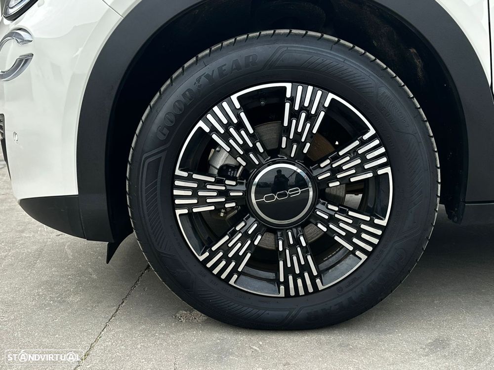 Fiat 600e 54 kWh La Prima - 7