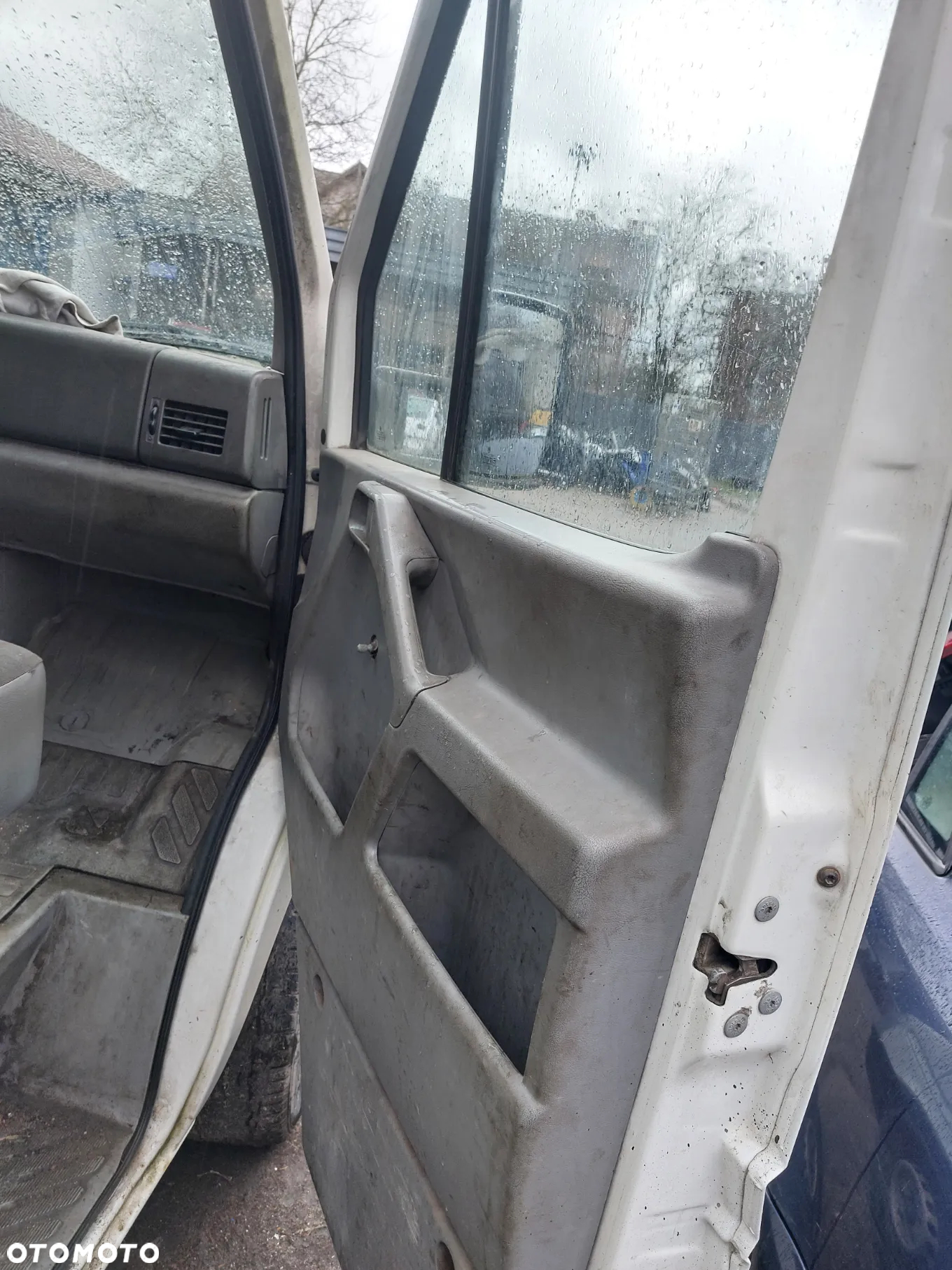 VW LT 35 2,8 d 2003 r na części hak lampa drzwi szyby skrzynia zderzak belka oś most - 6