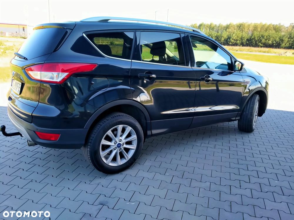 Ford Kuga - 2