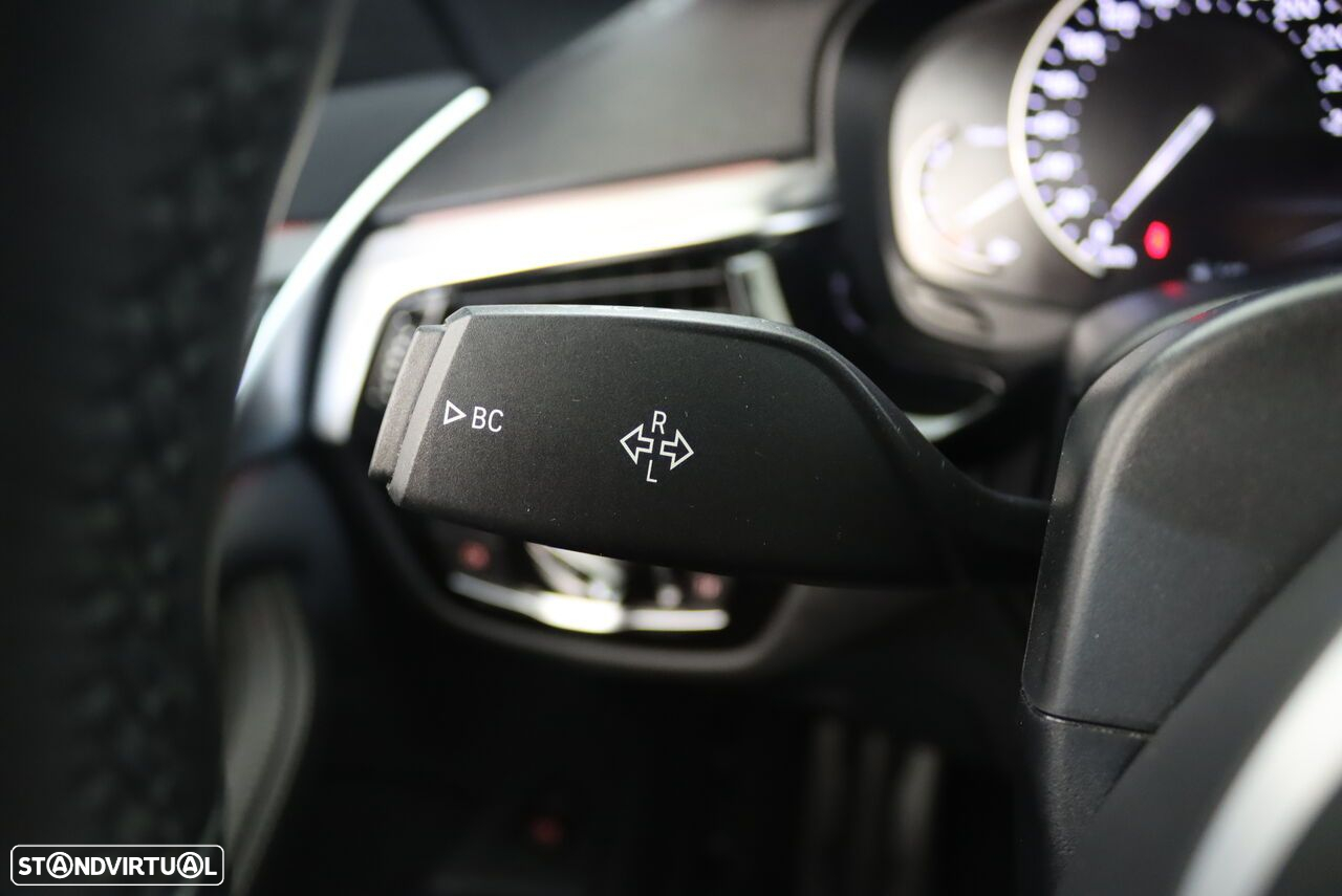 BMW 520 d Pack M Auto - 13