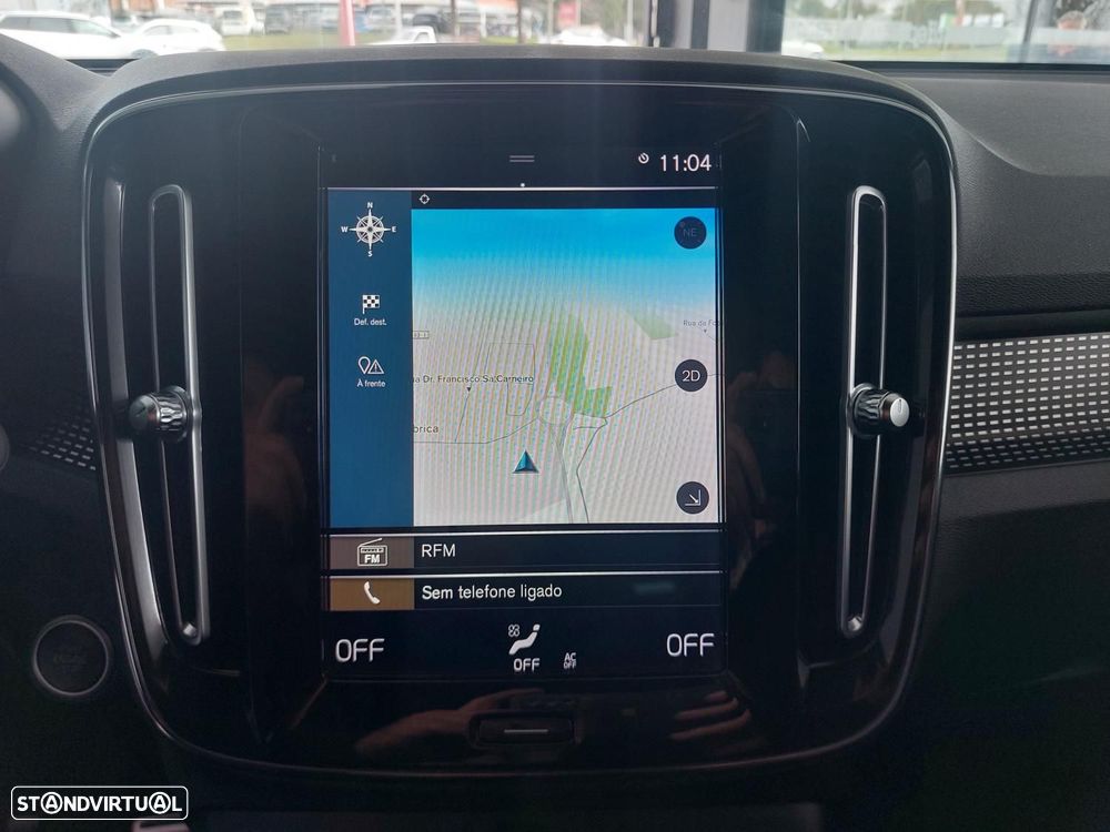 Volvo XC 40 1.5 T2 Momentum Plus - 11