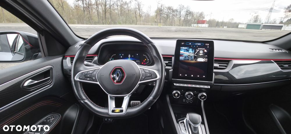 Renault Arkana E-TECH 145 R.S.LINE - 13