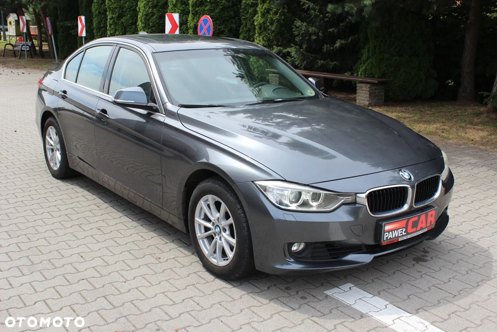 BMW Seria 3 320i Sport-Aut - 13