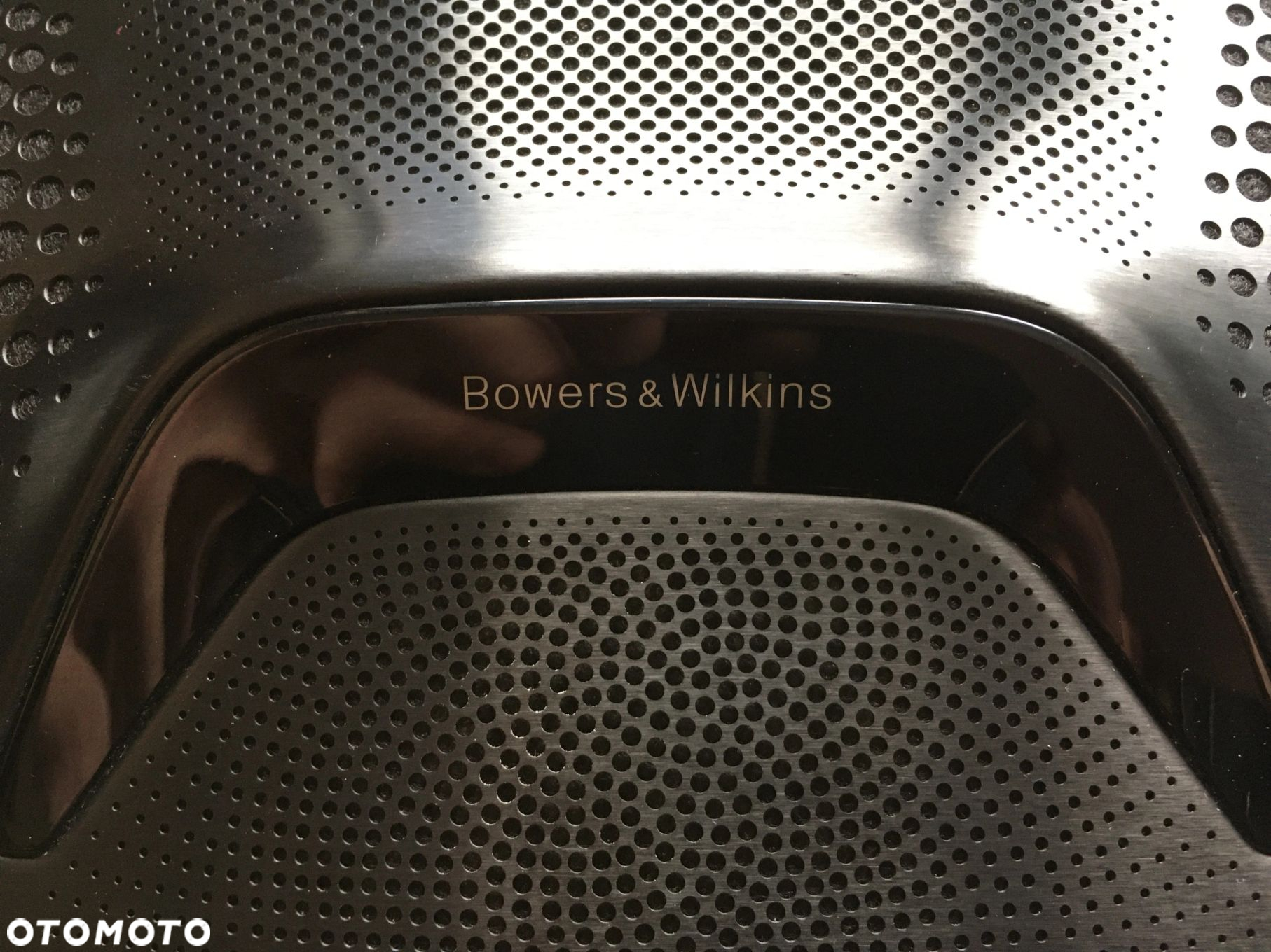 KRATKA OSŁONA GŁOŚNIKA CENTRALNEGO BOWERS WILKINS BMW G11 G12 - 3