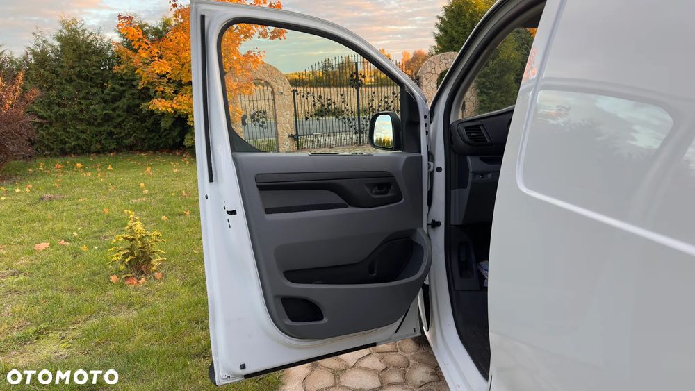Opel Vivaro - 15