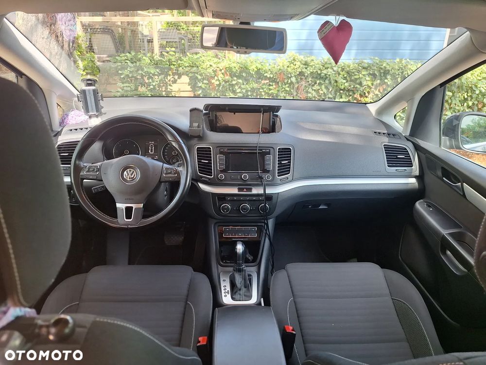 Volkswagen Sharan 2.0 TDI Comfortline DSG - 8