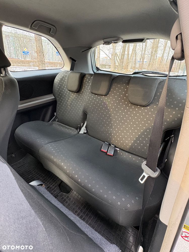 Toyota Yaris 1.0 Luna A/C - 10