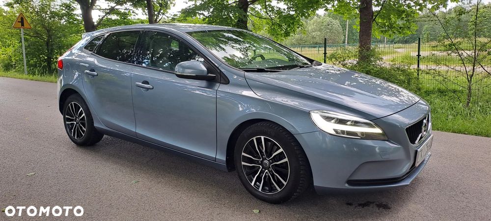 Volvo V40 T3 Geartronic Momentum - 8
