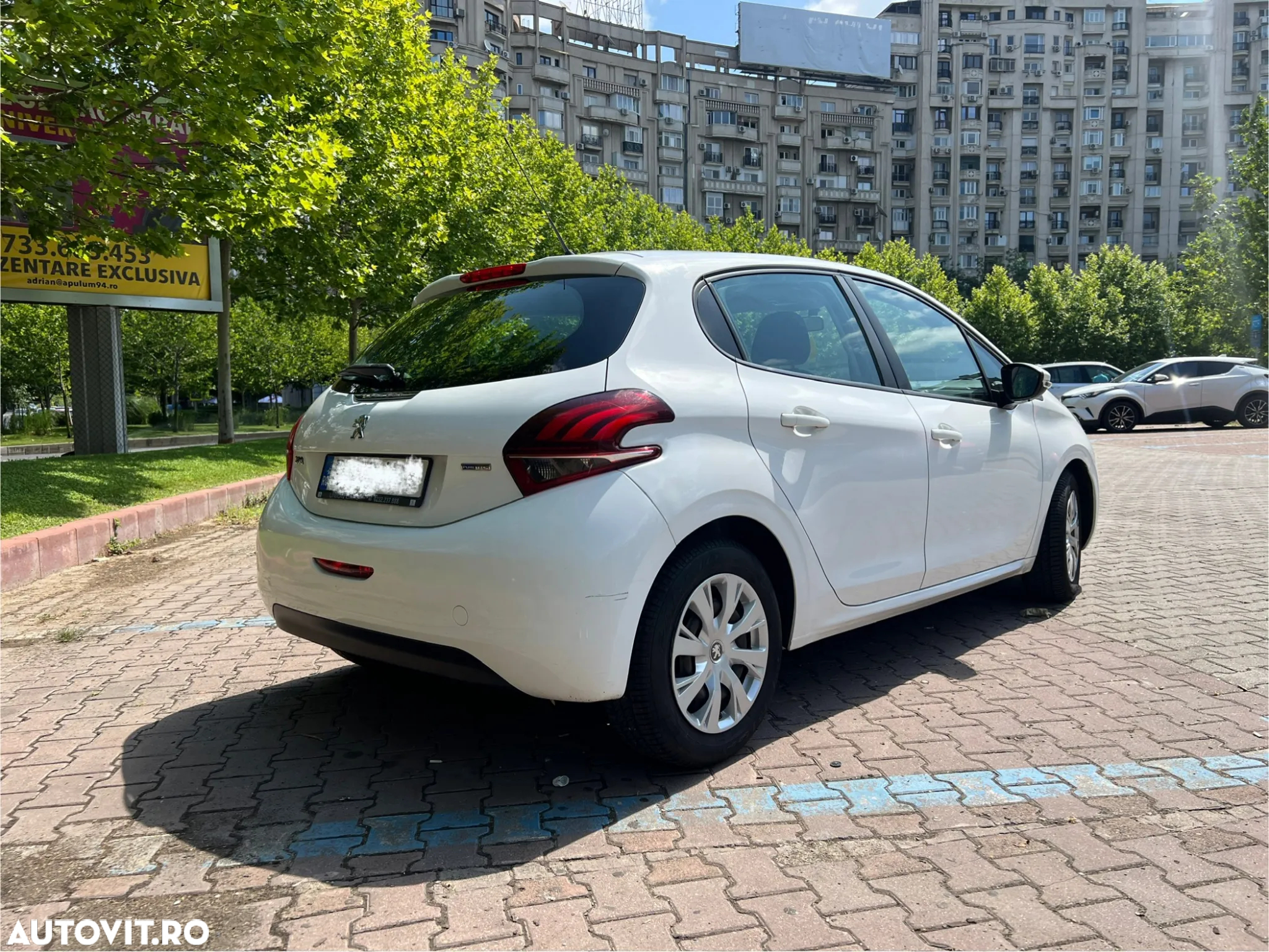 Peugeot 208 1.2 L PureTech Active - 5