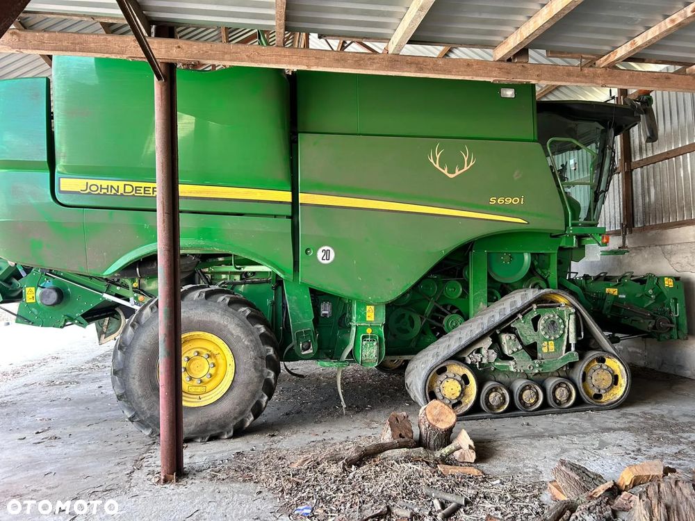 John Deere S690I - 4